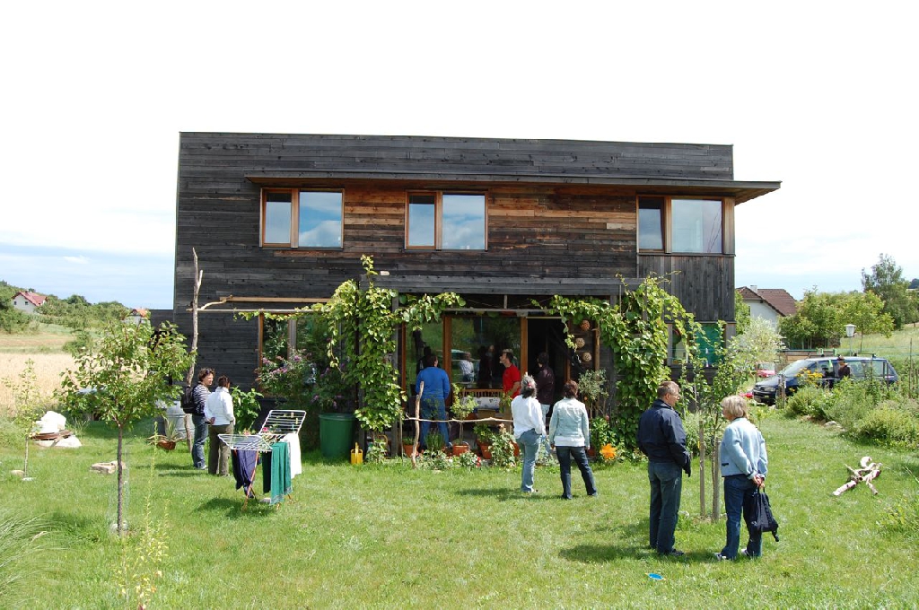 Straw bale passive house Unterbergern