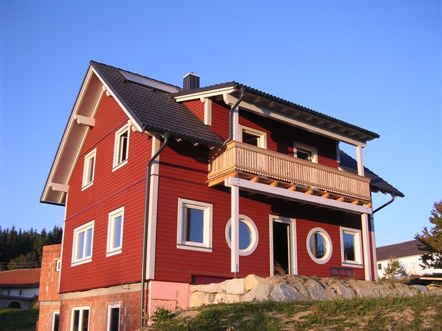 Straw bale house in Ottenschlag im Mühlkreis / Upper Austria