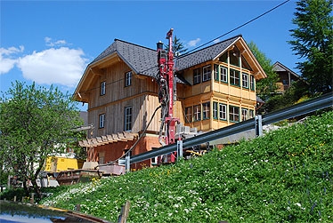 Straw-built low-energy house in Bad Aussee / Styria