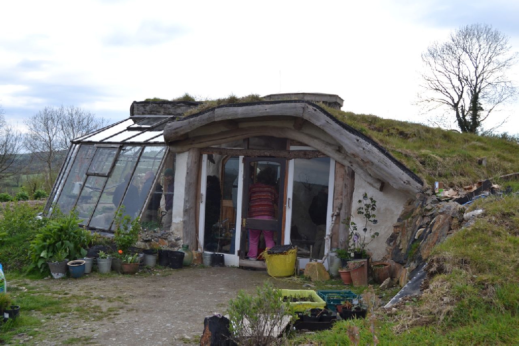 Lammas Ecovillage Roundhouse Simon Dale